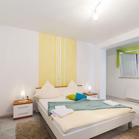 Apartments Victoria Задар Экстерьер фото