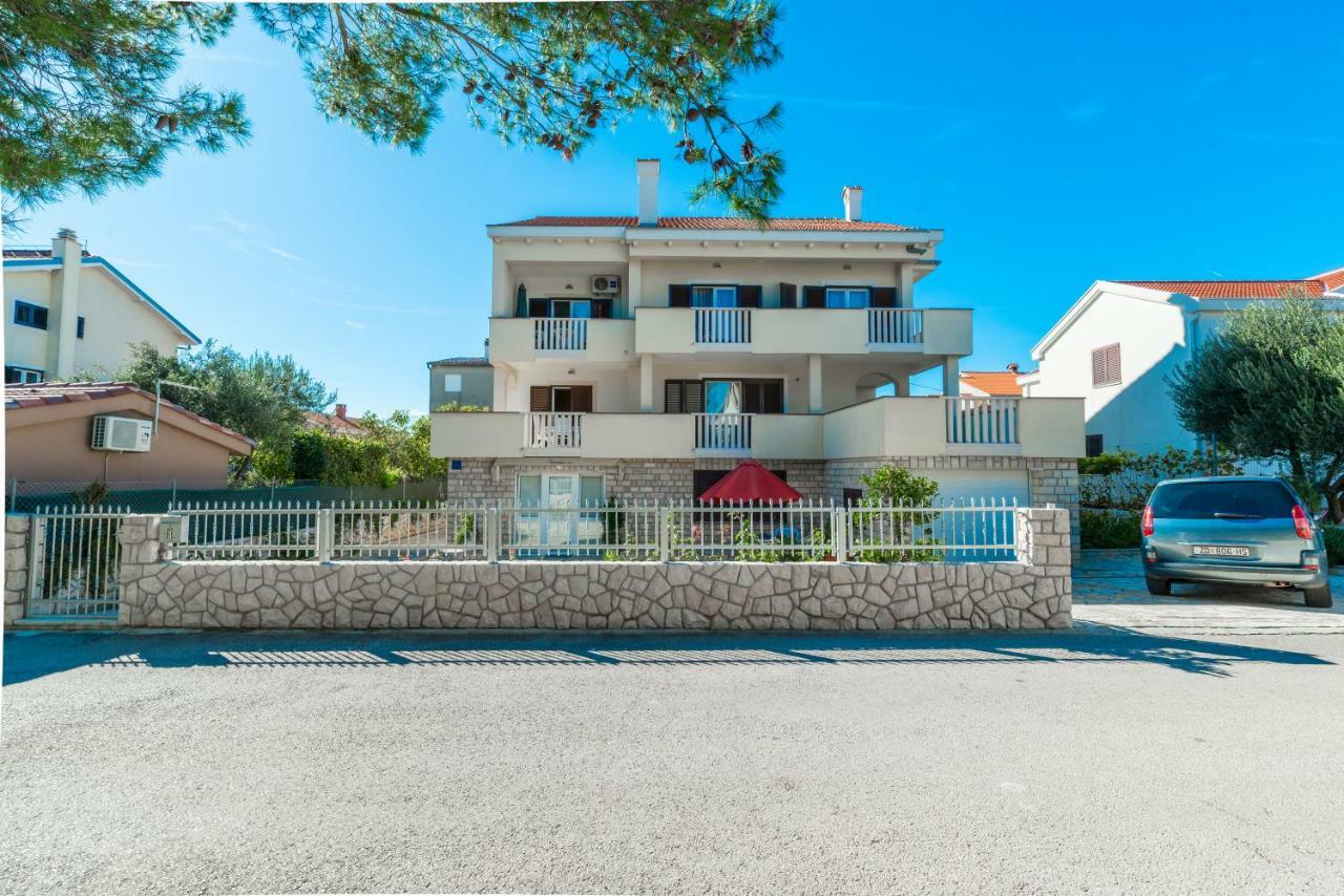Apartments Victoria Задар Экстерьер фото