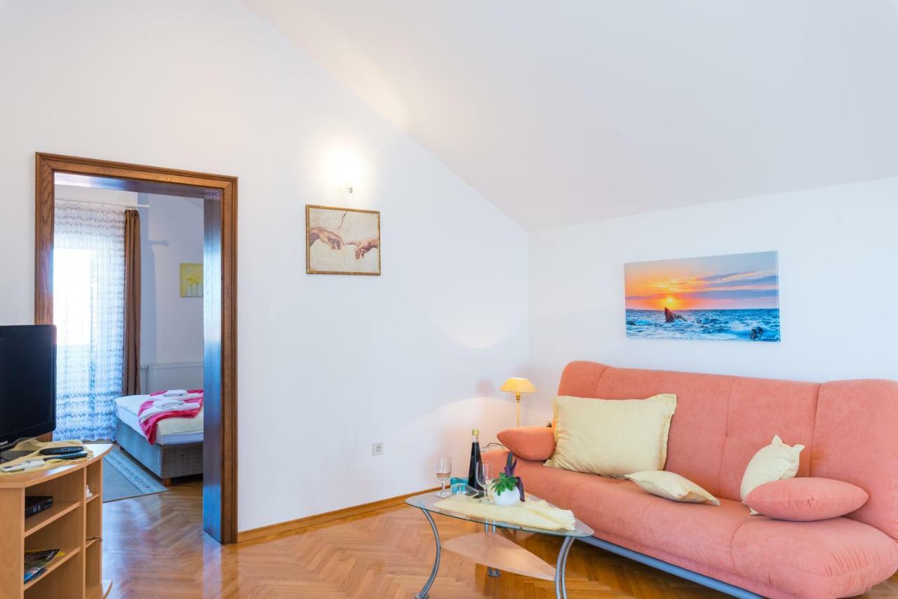 Apartments Victoria Задар Экстерьер фото