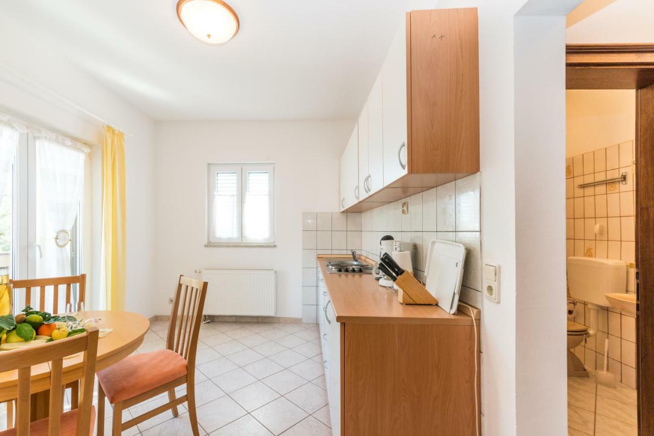 Apartments Victoria Задар Экстерьер фото