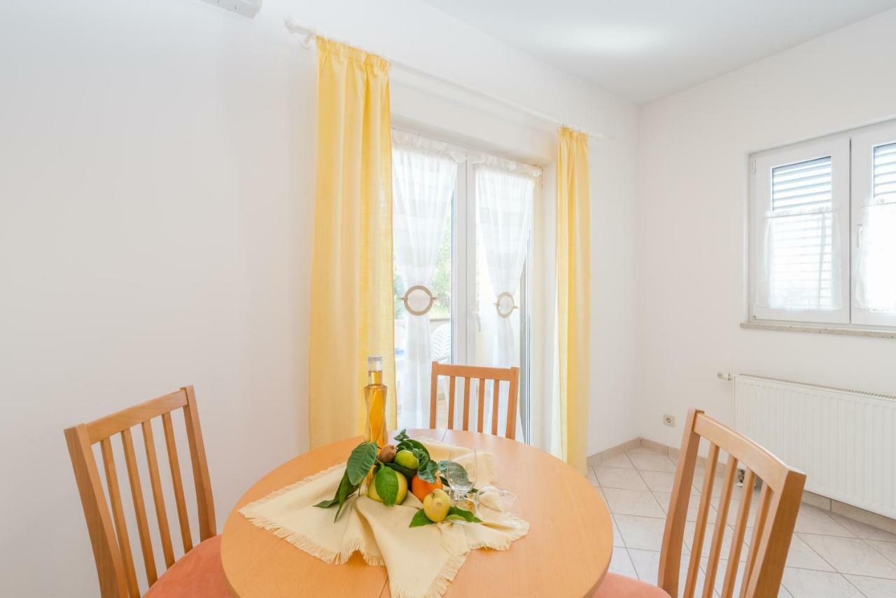 Apartments Victoria Задар Экстерьер фото