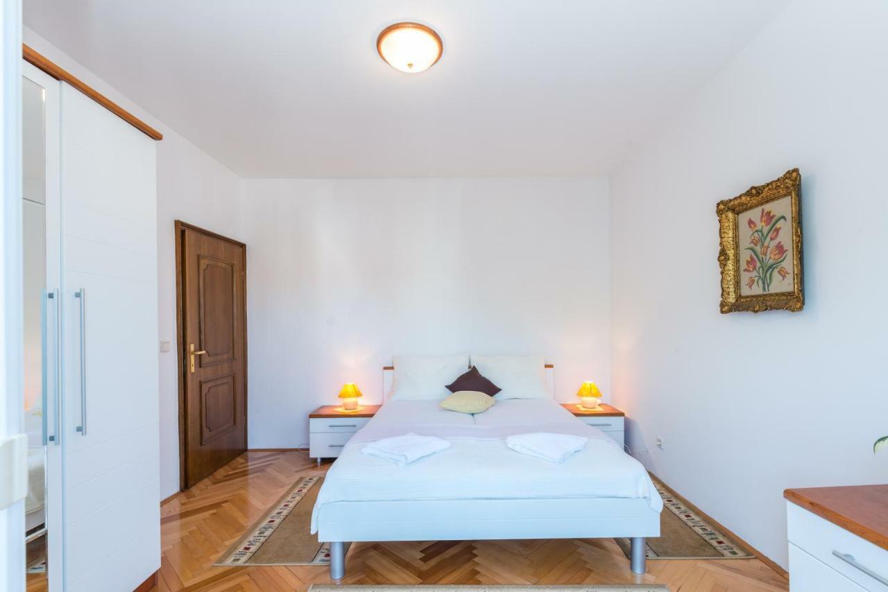 Apartments Victoria Задар Экстерьер фото